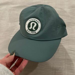NWT LULULEMON HAT